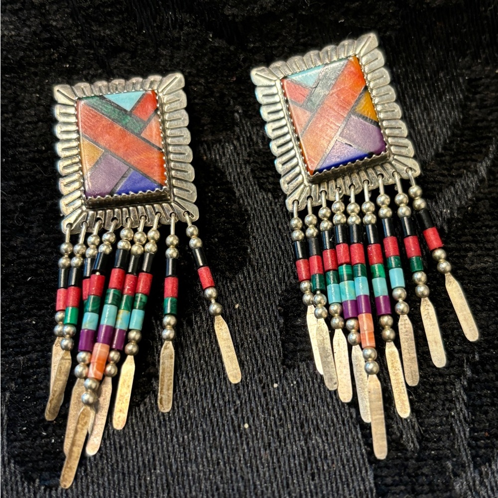 VINTAGE :3 Piece set - SOUTHWESTERN CLIP EARRINGS AND NECKLACE